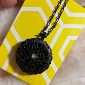 Origami Owl Black Locket and Chain NWOT